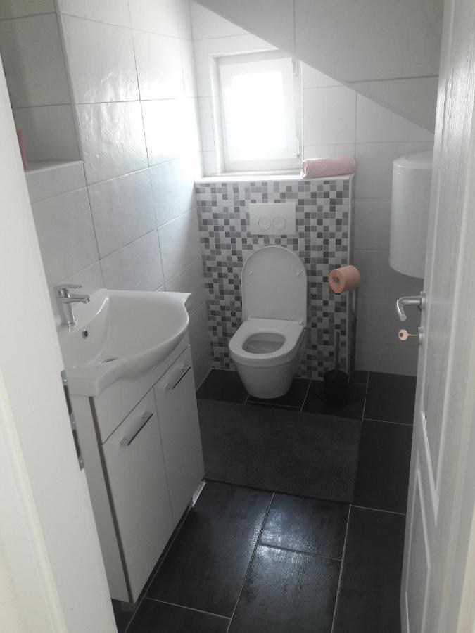Ferienwohnung Nessa & Meli Makarska Exterior foto