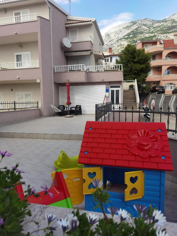 Ferienwohnung Nessa & Meli Makarska Exterior foto