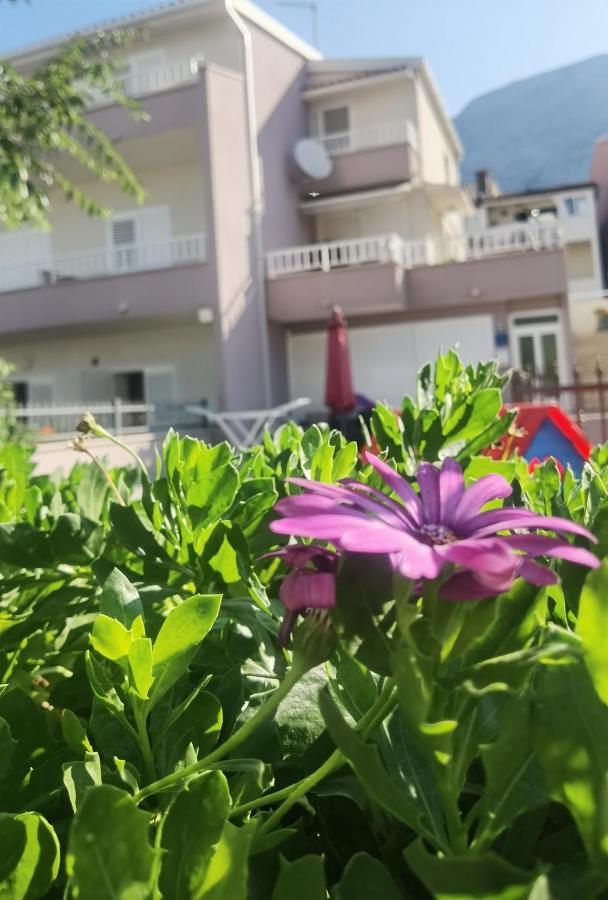 Ferienwohnung Nessa & Meli Makarska Exterior foto